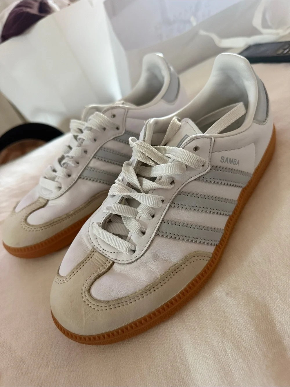 adidas classic sambas